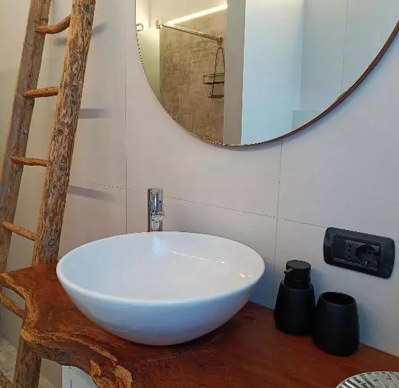 Majatalo Picnic Room And Pool