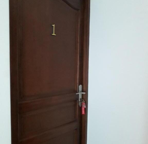 پانسیون Vila Roz