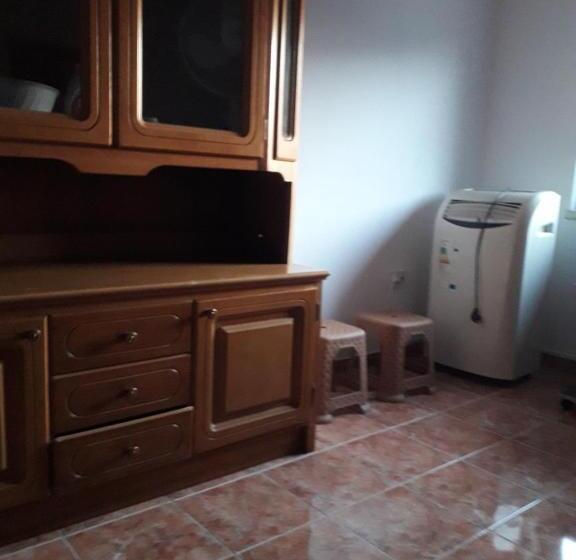 پانسیون Vila Roz