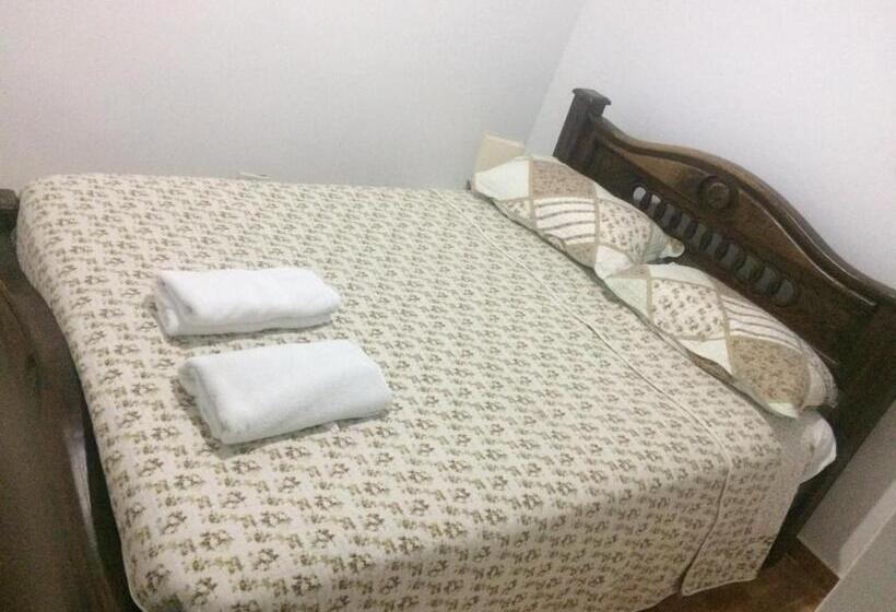 هاستل Casa D Linda