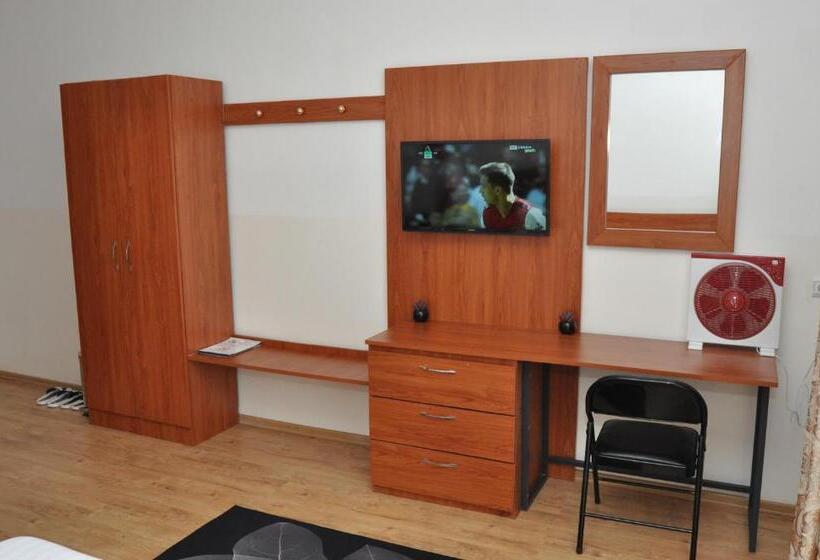 هتل Hôtel Sky Blue Mada