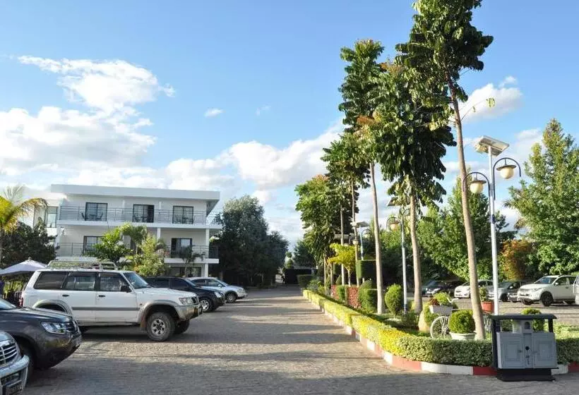 هتل Hôtel Sky Blue Mada