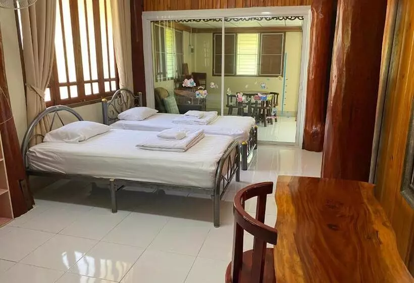 Majatalo Baanpak Chomdoi