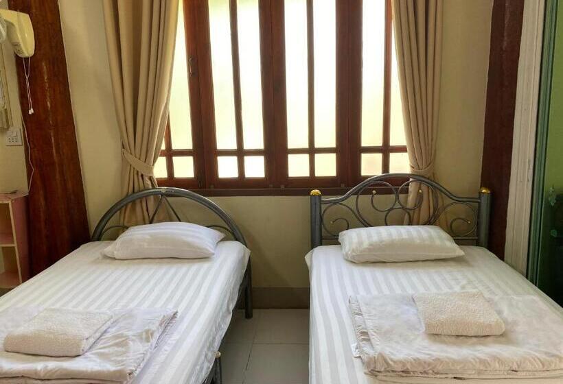 Panzió Baanpak Chomdoi