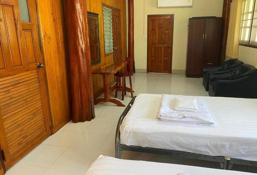 Panzió Baanpak Chomdoi