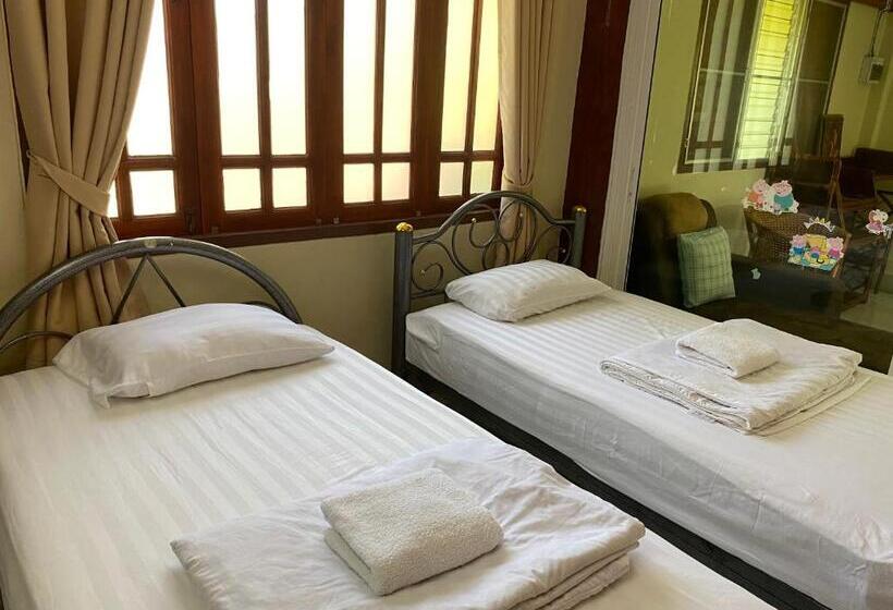 Panzió Baanpak Chomdoi