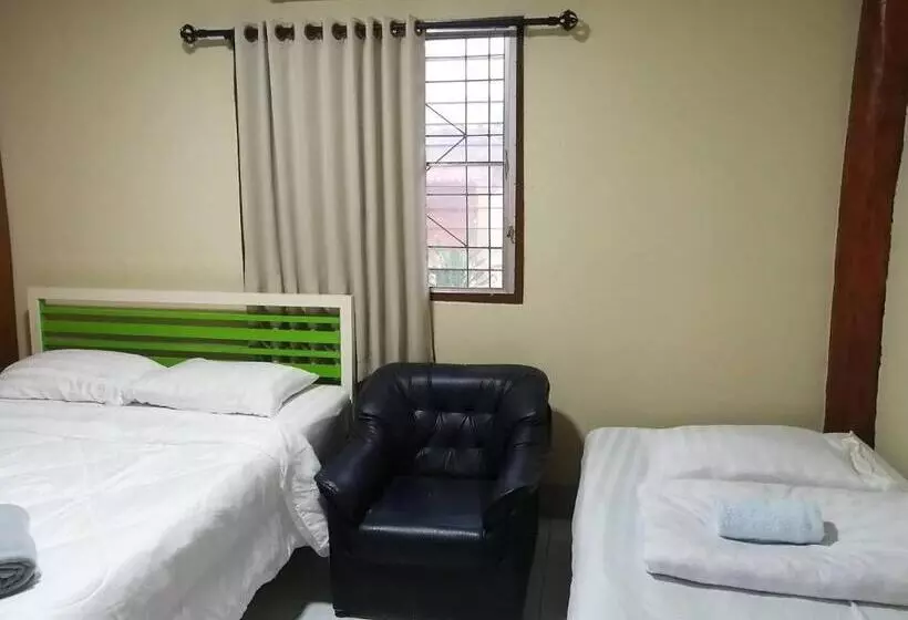 Majatalo Baanpak Chomdoi