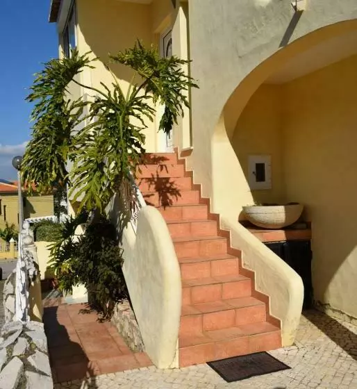 پانسیون Family House