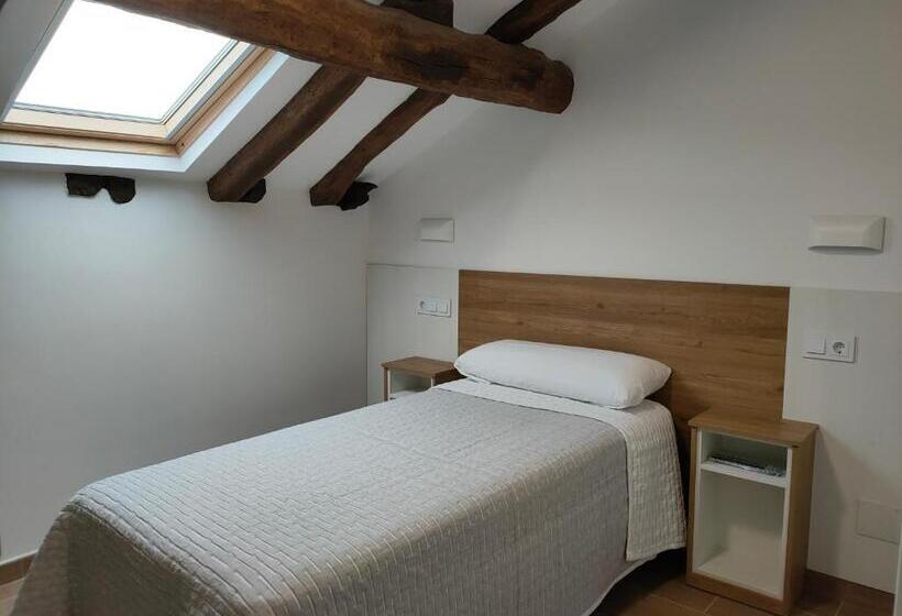 פנסיון El Pino