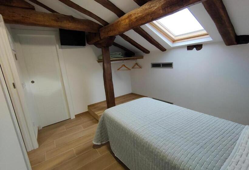 פנסיון El Pino