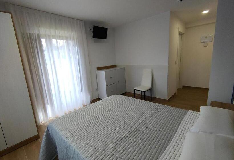 פנסיון El Pino