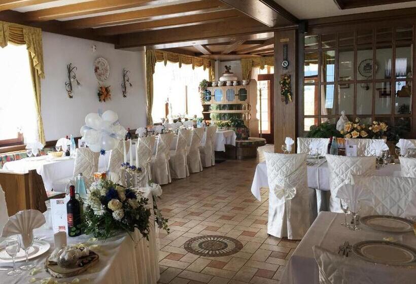 호텔 Ristorante Scoiattolo