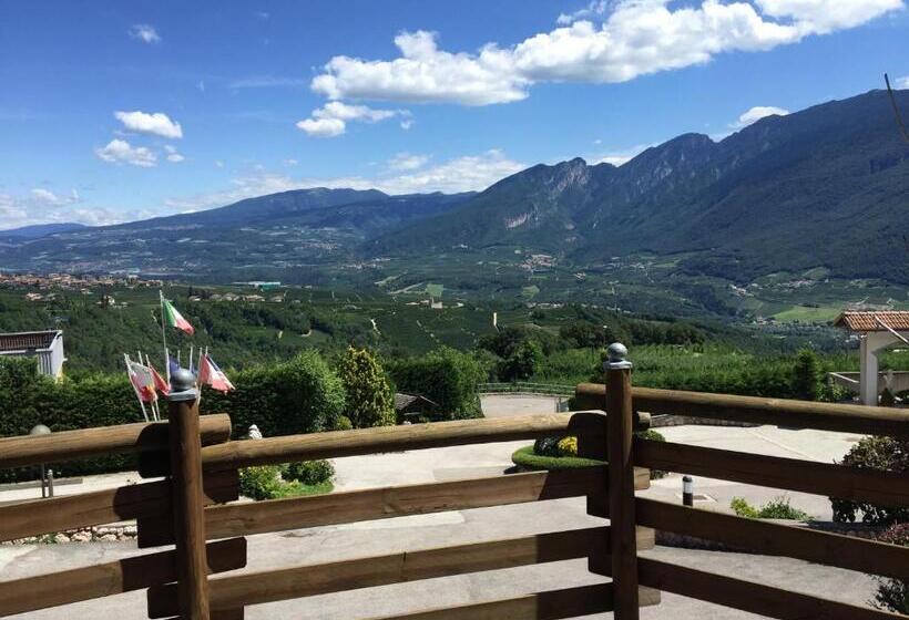 호텔 Ristorante Scoiattolo