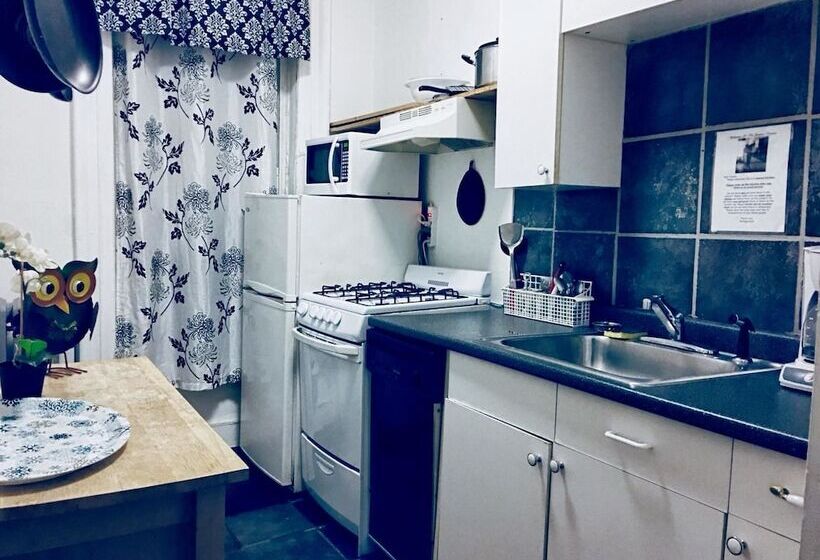 住宿加早餐  The Justice Towers