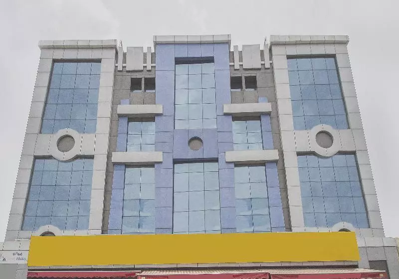 هتل O Surya Residency