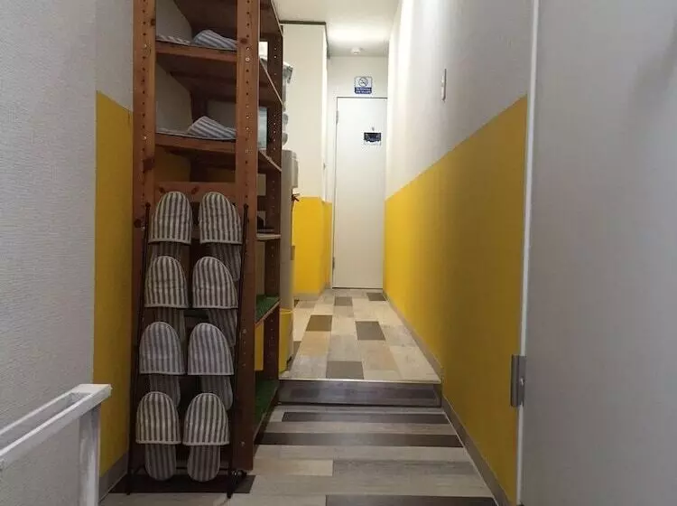 Guest House Naraya   Hostel