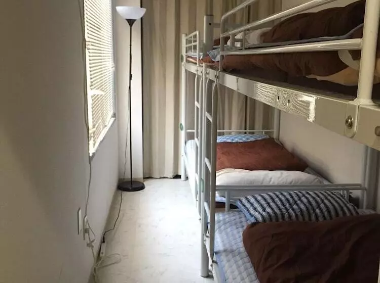 Guest House Naraya   Hostel