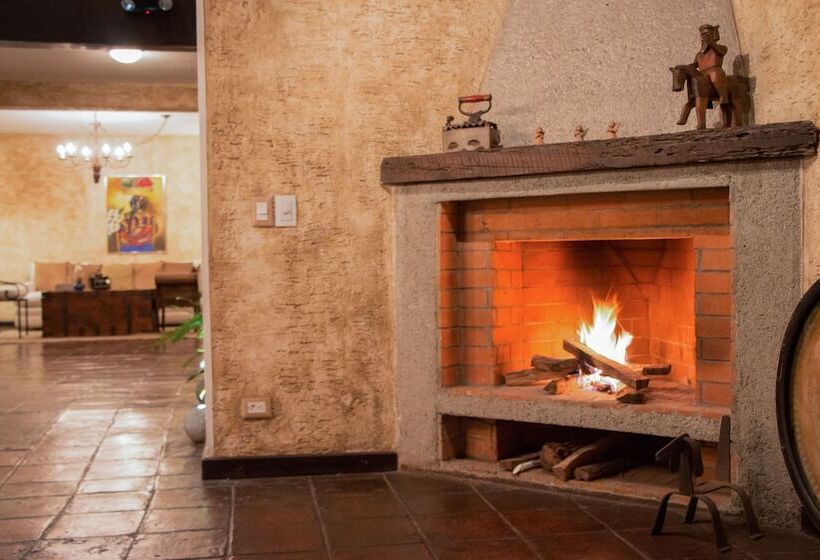 هتل Casa San Lázaro