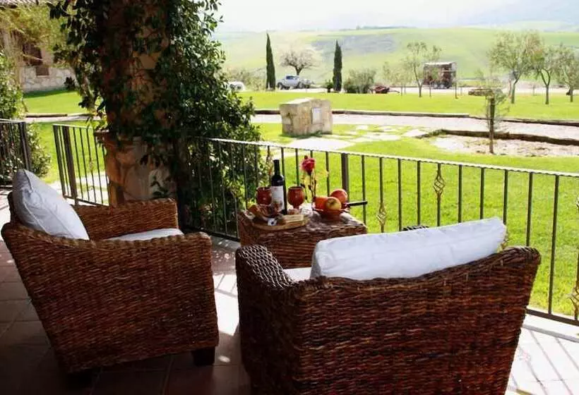 ホテル Casale Poggio Nebbia