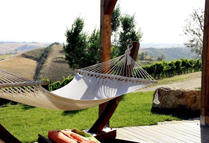 Hotelli Casale Poggio Nebbia