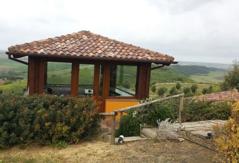 Hotelli Casale Poggio Nebbia