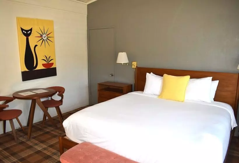 ホテル Contenta Inn