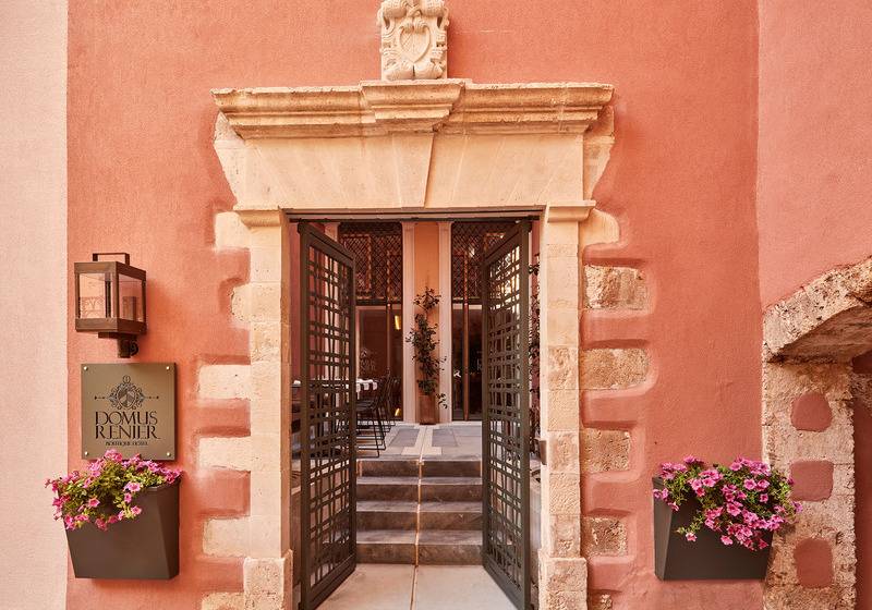 호텔 Domus Renier Boutique