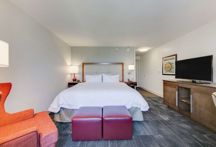 Отель Hampton Inn & Suites North Houston Spring