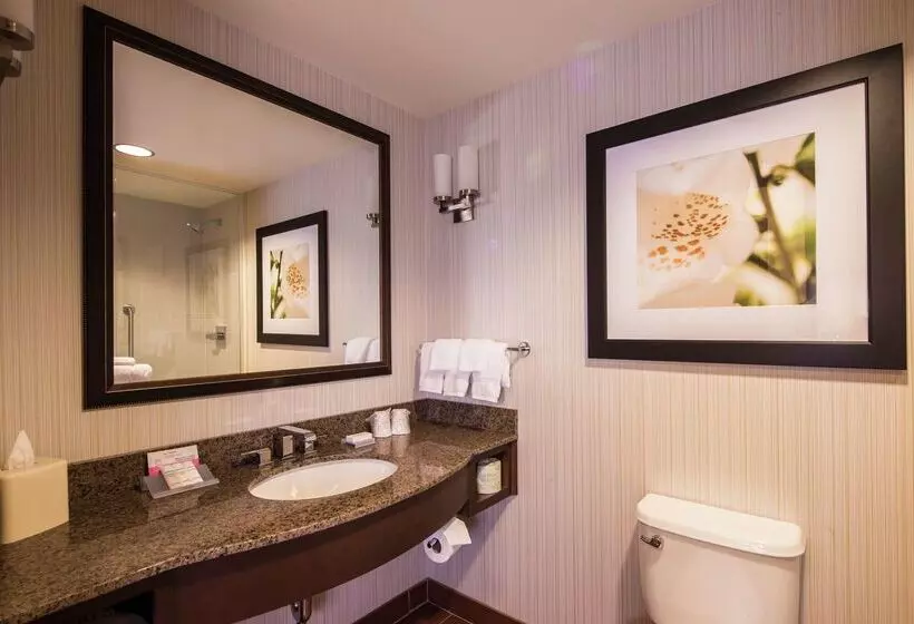 ホテル Hilton Garden Inn Uniontown