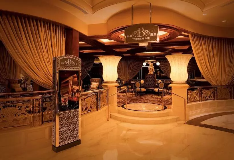 Otel Studio City