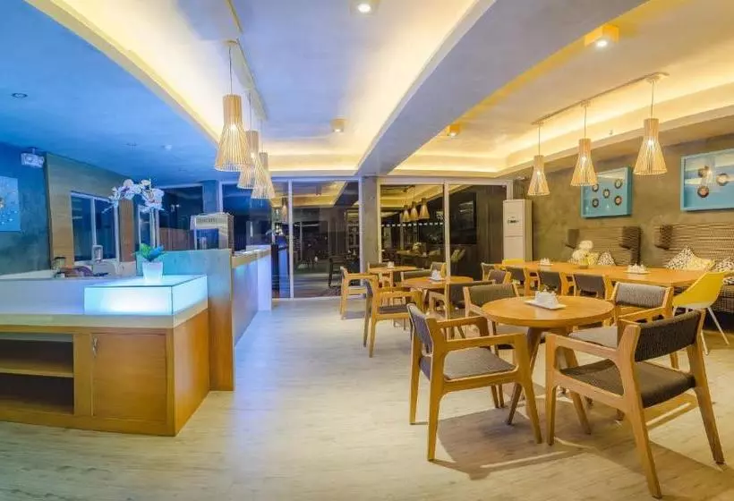 Hotelli Twin Tides Panglao