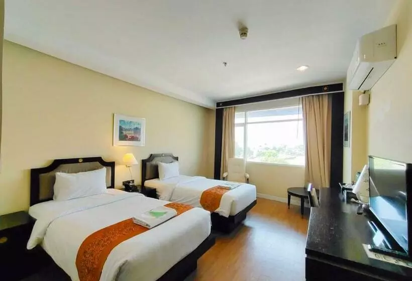 هتل Wangchan Riverview