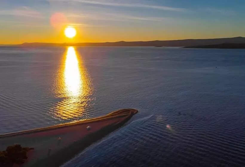 ホテル Zlatni Rat Beach Resort