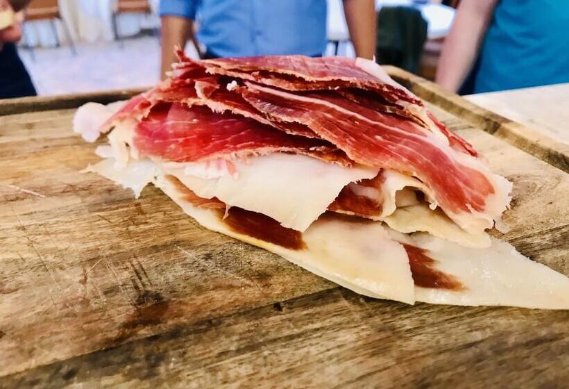 هتل Zlatni Rat Beach Resort