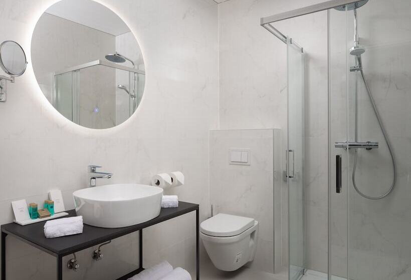 هتل Zlatni Rat Beach Resort