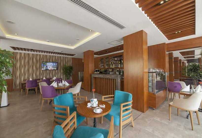 Lamec Hotel Business