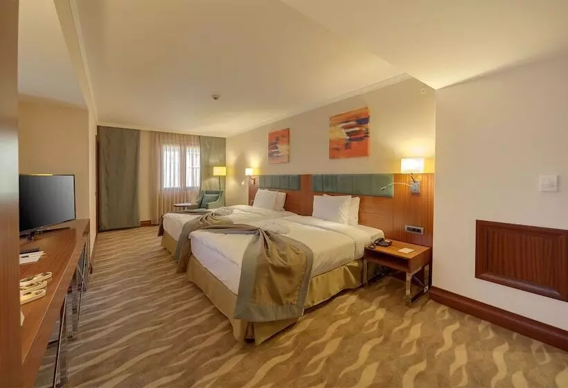 Lamec Hotel Business