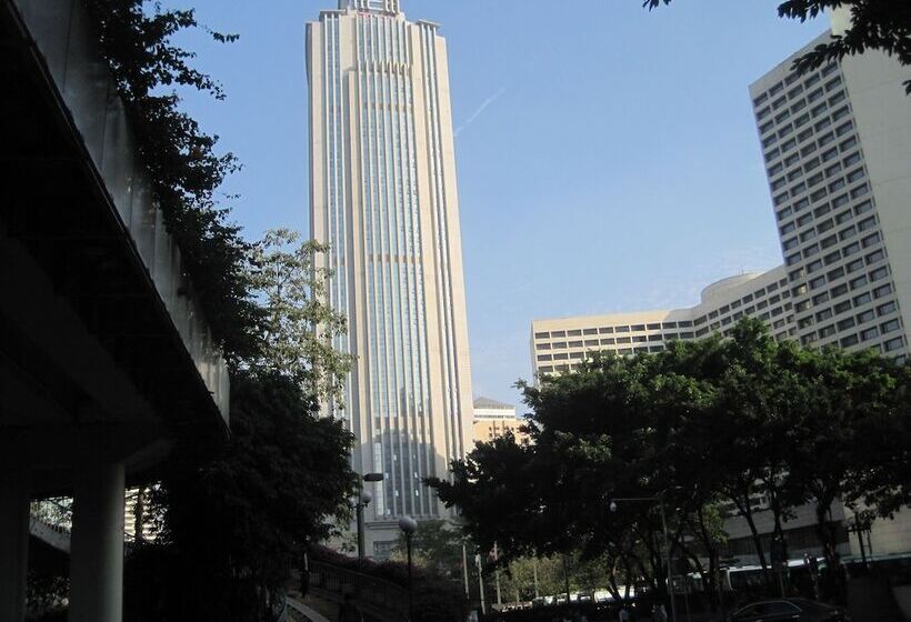 Nomo Service Apartment The Legend