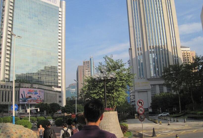 Nomo Service Apartment The Legend