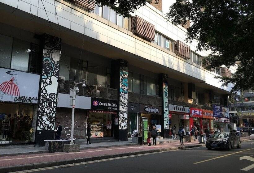 Nomo Service Apartment The Legend