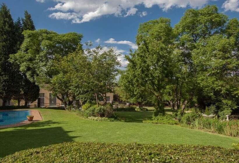 Pension Chartwell Castle