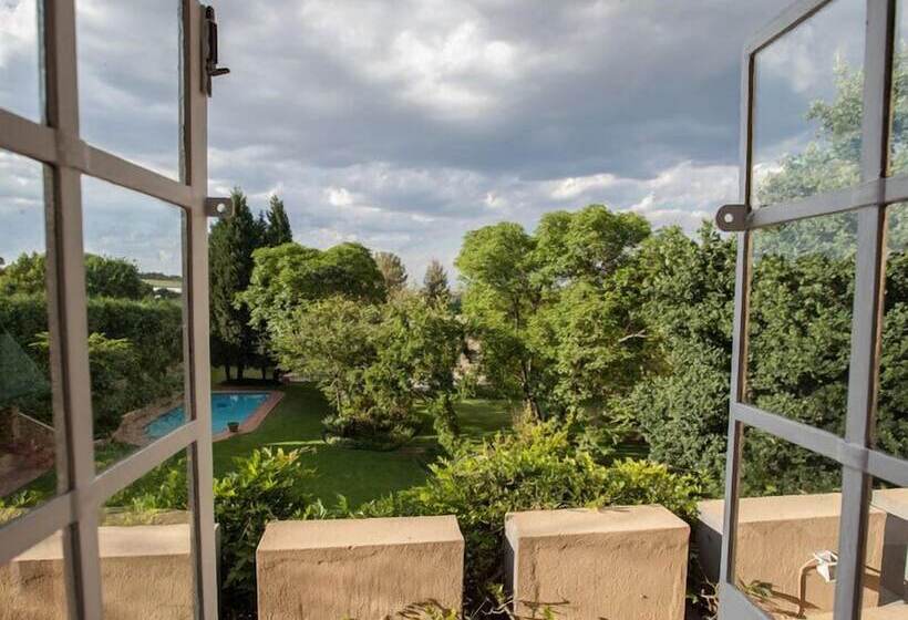 Pension Chartwell Castle