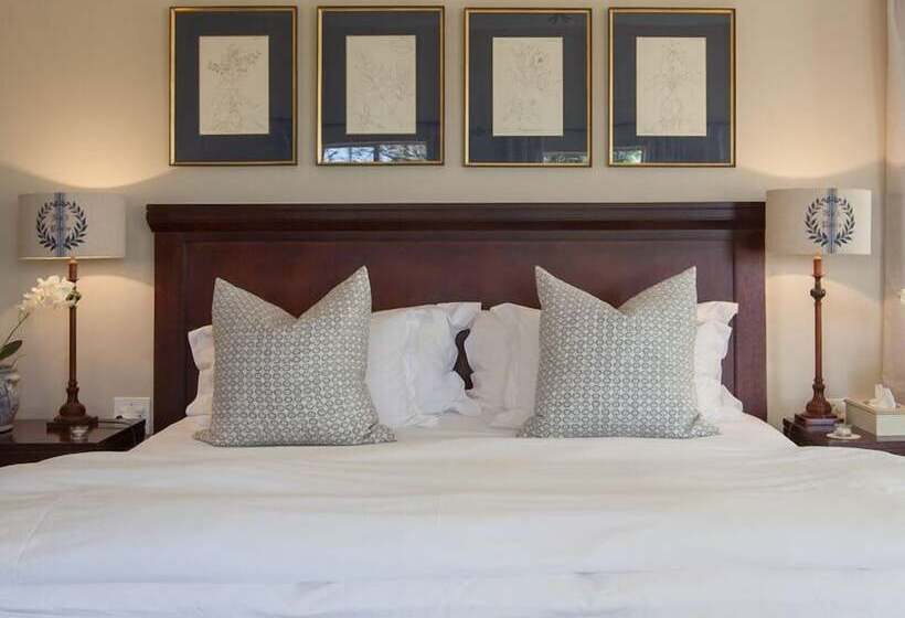 Pension Chartwell Castle