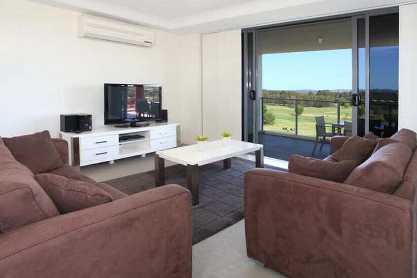 Signature Waterfront Apartments