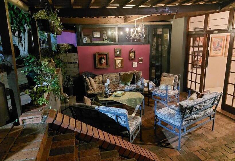 Tamarisk Bed & Breakfast