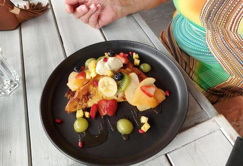 Tamarisk Bed & Breakfast