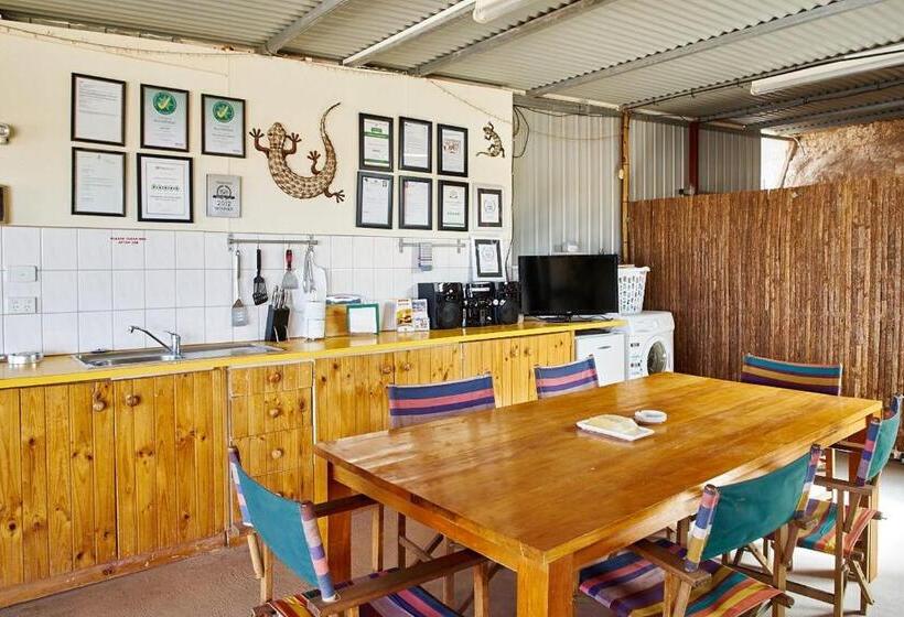 Underground Bed & Breakfast