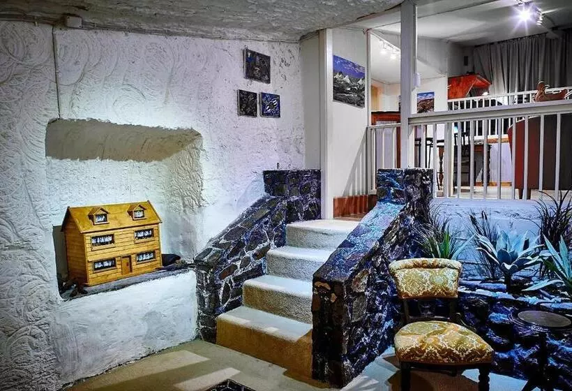 Underground Bed & Breakfast