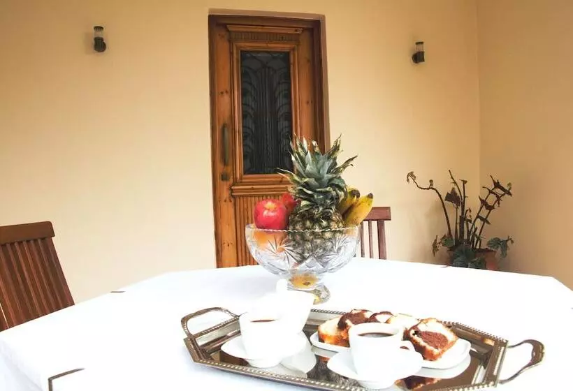Villa Vlatos