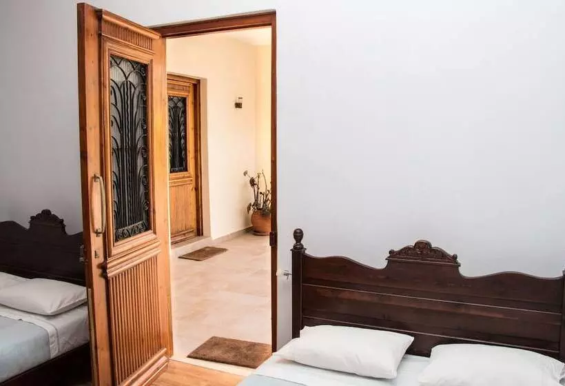 Villa Vlatos